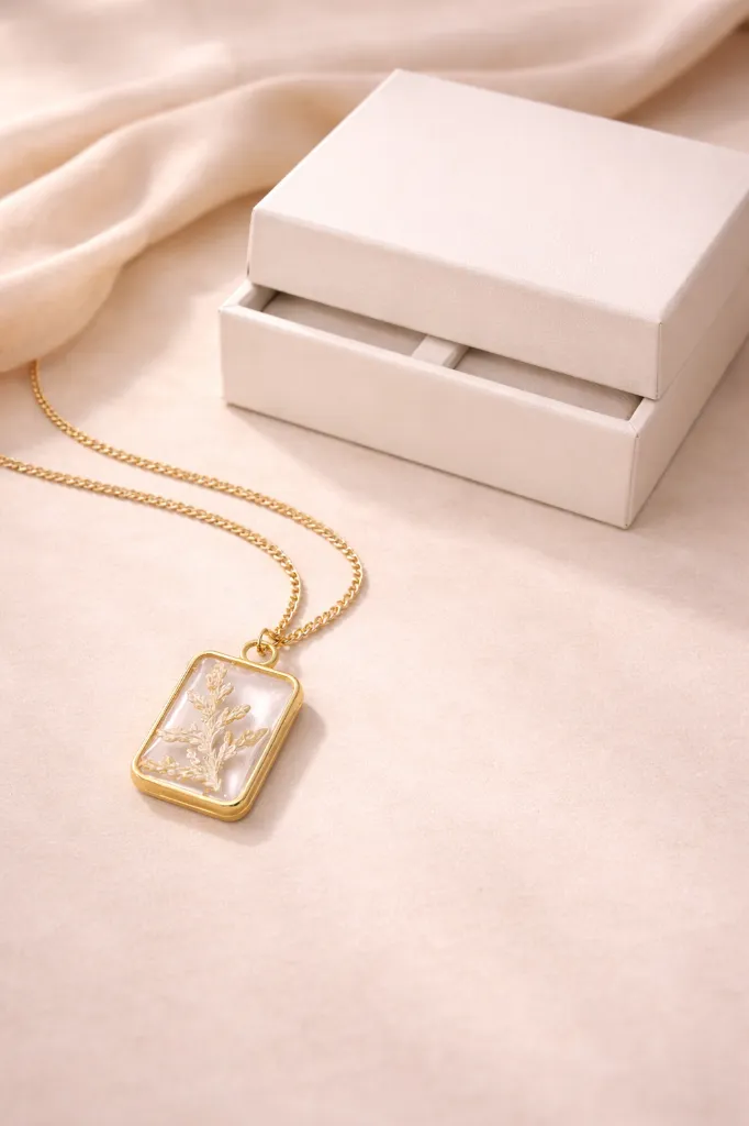 Botanical Resin Pendant 2.webp