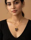 Red & Golden Heart-shaped Resin Necklace 11.webp